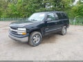 Photo 2 of 17 — 2001 Chevrolet Tahoe