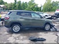 Photo 13 of 16 — 2017 Jeep Compass