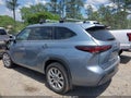 Photo 14 of 16 — 2024 Toyota Highlander Hybrid