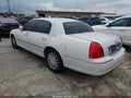 Photo 3 of 18 — 2003 Lincoln Town Car
