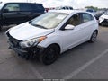 Photo 2 of 18 — 2013 Hyundai Elantra