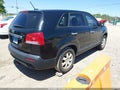 Photo 4 of 11 — 2011 Kia Sorento
