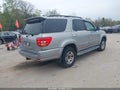 Photo 4 of 11 — 2004 Toyota Sequoia