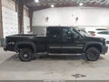 Photo 13 of 17 — 2004 Chevrolet Silverado 2500