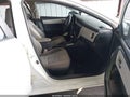 Photo 5 of 16 — 2017 Toyota Corolla