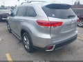 2017 Toyota Highlander — photo 3 of 17 | VIN 5TDYZRFH9HS193588