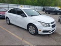 Photo 1 of 16 — 2016 Chevrolet Cruze Limited