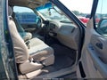 Photo 5 of 16 — 2002 Ford F-150 Lightning