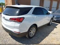 Photo 4 of 16 — 2022 Chevrolet Equinox