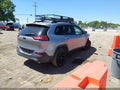 Photo 4 of 12 — 2015 Jeep Cherokee