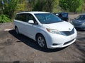 Photo 1 of 16 — 2012 Toyota Sienna