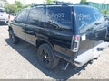1996 Chevrolet Tahoe — photo 3 of 11 | VIN 1GNEK13R8TJ333018