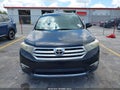 Photo 12 of 16 — 2011 Toyota Highlander