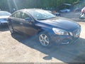 Photo 1 of 15 — 2012 Volvo S60