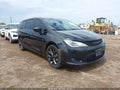 Photo 1 of 16 — 2019 Chrysler Pacifica