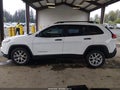 Photo 14 of 16 — 2015 Jeep Cherokee