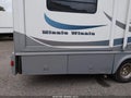 2004 Ford E-450 — photo 12 of 20 | VIN 1FDXE45S74HA27054
