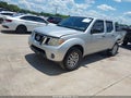 Photo 2 of 16 — 2015 Nissan Frontier