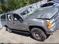 1999 Chevrolet Suburban 2500 — photo 6 of 17 | VIN 3GNGK26J0XG117529