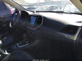 Photo 5 of 22 — 2018 Jeep Cherokee