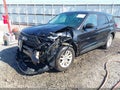 Photo 2 of 16 — 2021 Ford Explorer