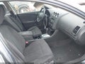 Photo 5 of 14 — 2011 Nissan Altima Hybrid