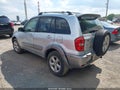 Photo 3 of 14 — 2004 Toyota RAV4