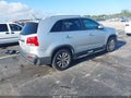 2011 Kia Sorento — photo 4 of 16 | VIN 5XYKU4A1XBG094400
