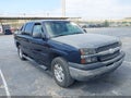 Photo 1 of 11 — 2004 Chevrolet Avalanche