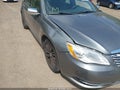 Photo 6 of 11 — 2012 Chrysler 200