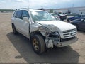 Photo 1 of 12 — 2005 Toyota Highlander