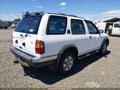 Photo 4 of 12 — 1998 Nissan Pathfinder