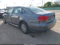 Photo 3 of 11 — 2014 Volkswagen Passat