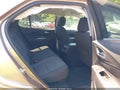 Photo 8 of 18 — 2018 Chevrolet Equinox