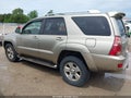 Photo 3 of 16 — 2004 Toyota 4Runner