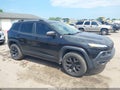 Photo 13 of 16 — 2015 Jeep Cherokee