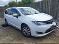 Photo 1 of 16 — 2019 Chrysler Pacifica
