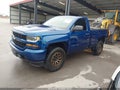 2018 Chevrolet Silverado 1500 — photo 2 of 16 | VIN 1GCNKNEH2JZ248548