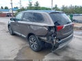 Photo 6 of 16 — 2019 Mitsubishi Outlander