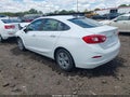 Photo 3 of 17 — 2018 Chevrolet Cruze