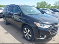 Photo 1 of 17 — 2018 Chevrolet Traverse