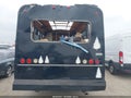 Photo 15 of 18 — 2002 Ford E-450