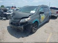 Photo 2 of 15 — 2015 Toyota Sienna