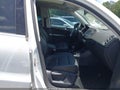 2017 Volkswagen Tiguan — photo 5 of 17 | VIN WVGRV7AX4HW500180