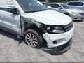 2017 Volkswagen Tiguan — photo 6 of 17 | VIN WVGRV7AX4HW500180