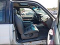 Photo 5 of 18 — 2001 Ford Explorer Sport Trac