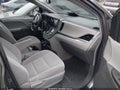 Photo 5 of 22 — 2017 Toyota Sienna