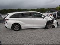 Photo 13 of 16 — 2022 Toyota Sienna