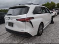 Photo 4 of 16 — 2022 Toyota Sienna