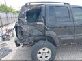 Photo 6 of 16 — 2007 Jeep Liberty